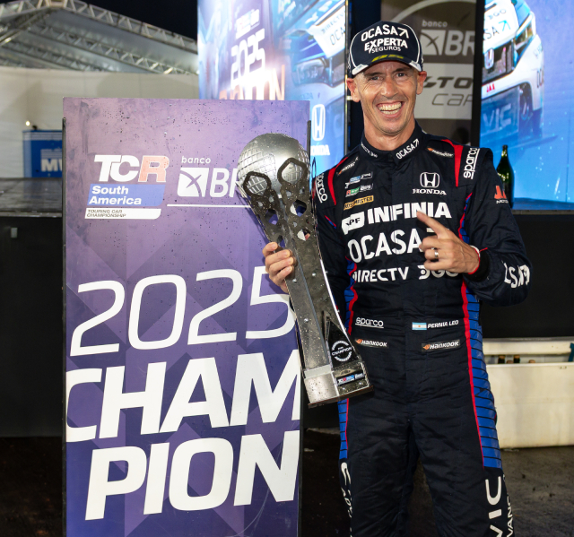 Leonel Pernía, TCR South America 타이틀 방어 – TouringCarTimes